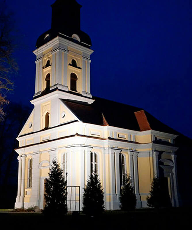 SK-Malerwerkstatt - Fassadenanstriche, Denkmalschutz Kirche in Karow